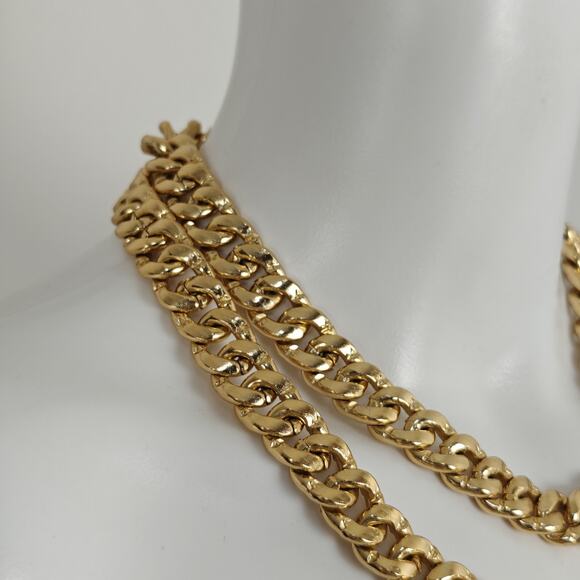 Vintage Thick Double Cuban Chain Statement Necklace Gold Tone 18" - Picture 2 of 4